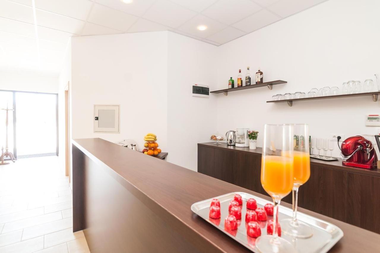 Via Domus Hotel Split Kültér fotó