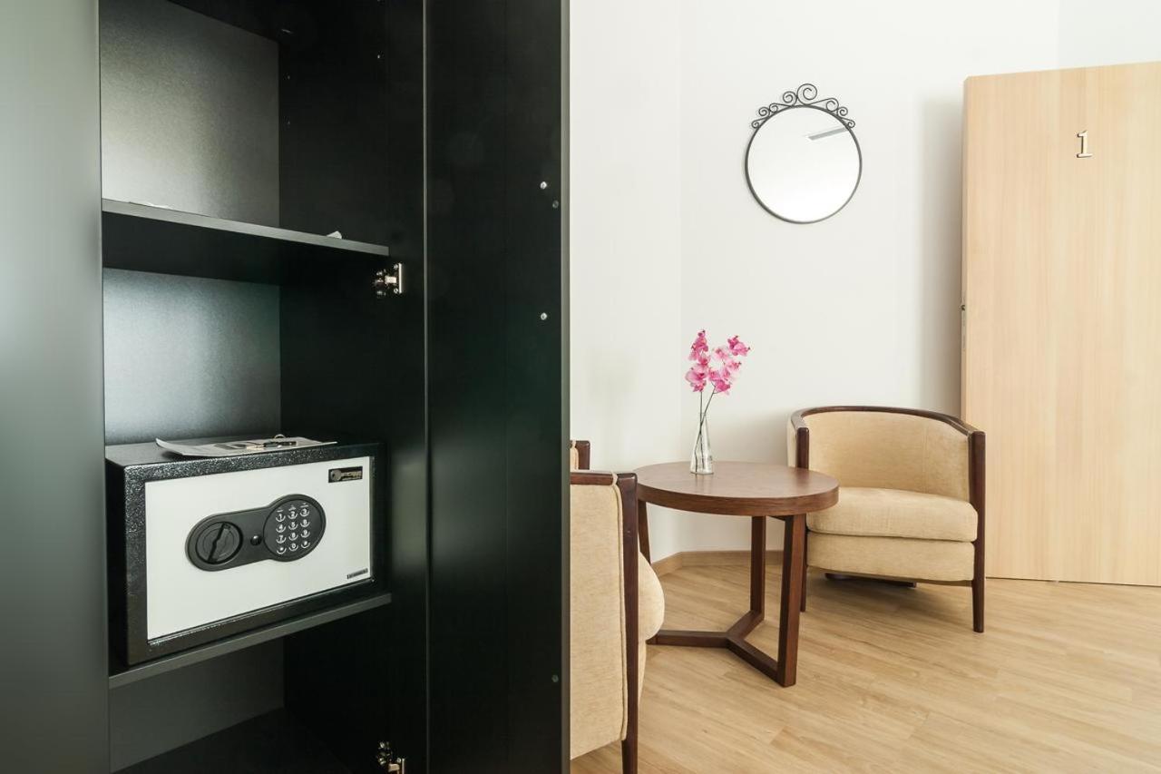 Via Domus Hotel Split Kültér fotó